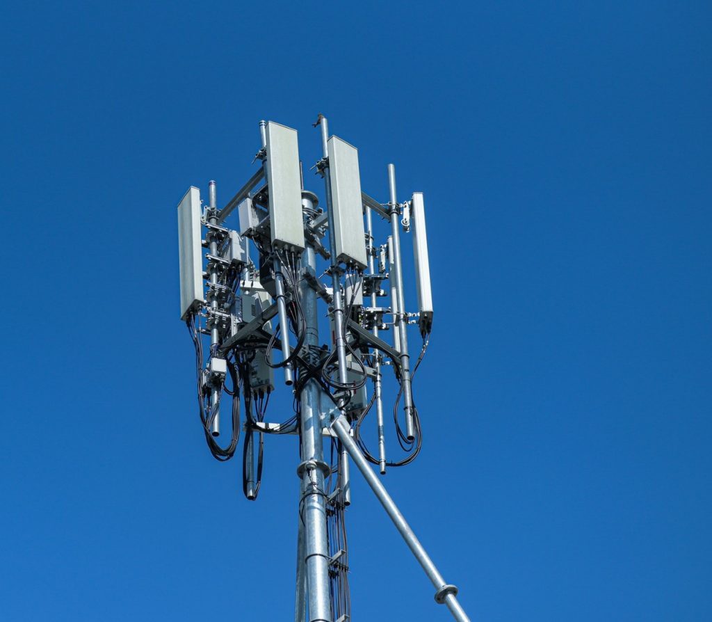 Antenna the new 5 generation telephone system.